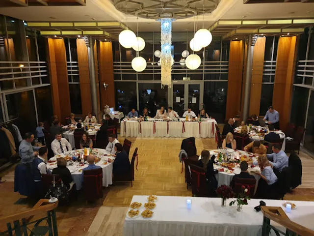 Villa Pelikán Restaurant