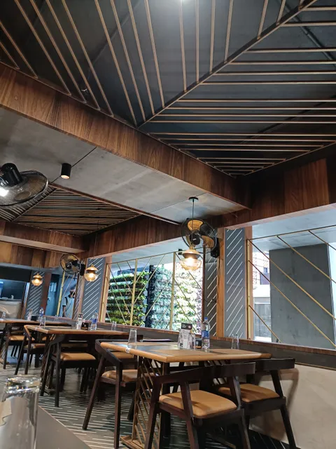 MRA Restaurant,Bakery & Cafe