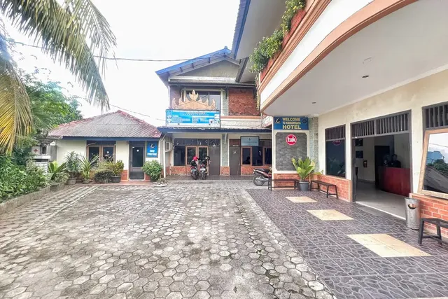 RedDoorz @ SMK Kridawisata