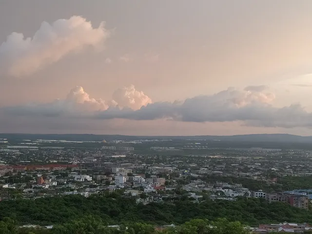 Mirador De Los Nogales