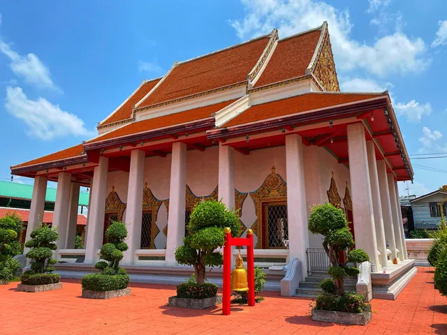 Wat Kharuehabodi