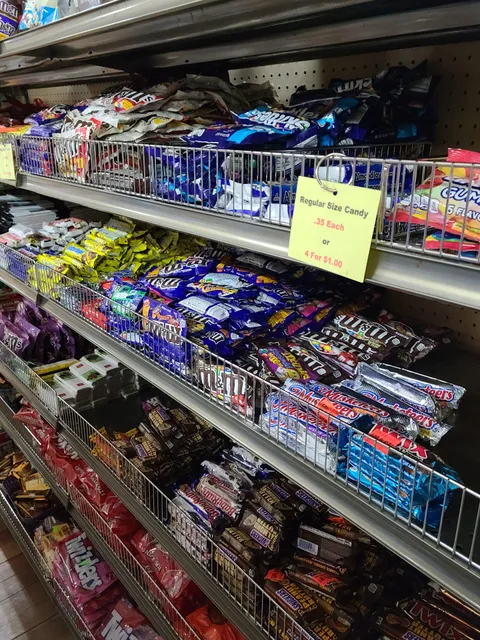 Stacie's Discount Outlet