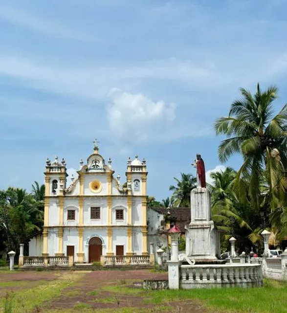 Santa Cruz Church