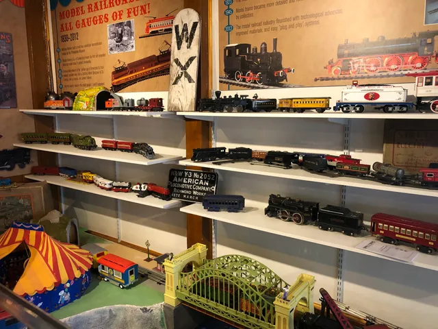 Cafe And Toys