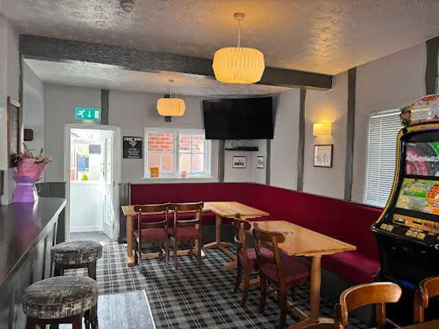 The Glasscutters Arms