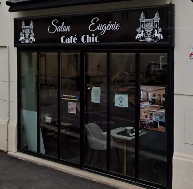 Salon Eugenie, café chic