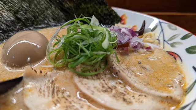 小肉冰菓室/小肉屋台拉麵（無訂位，售完為止，前來時建議撥打電話詢問）