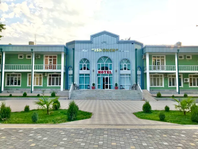 Karim Parkside Hotel