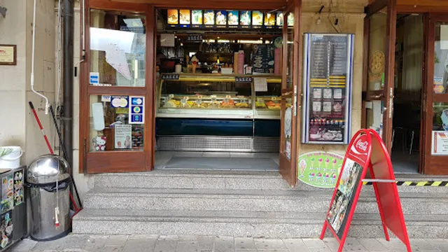 San Marco - Pizzeria | Eis | Café