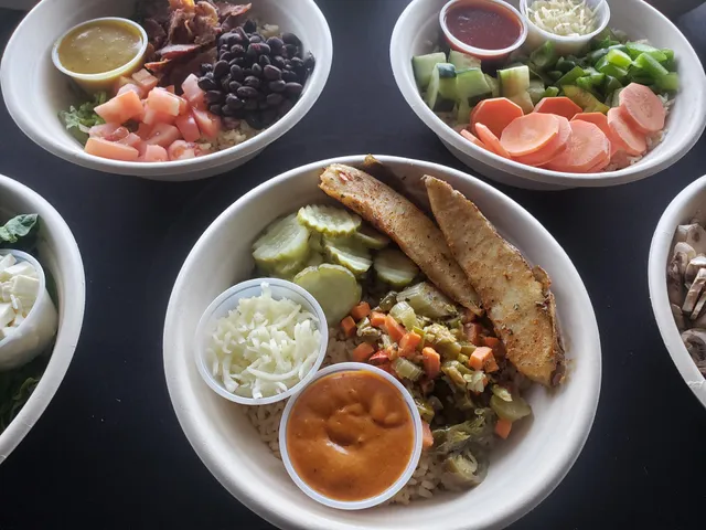 Chicago Bowls - Schaumburg Warm Rice & Lettuce Bowls