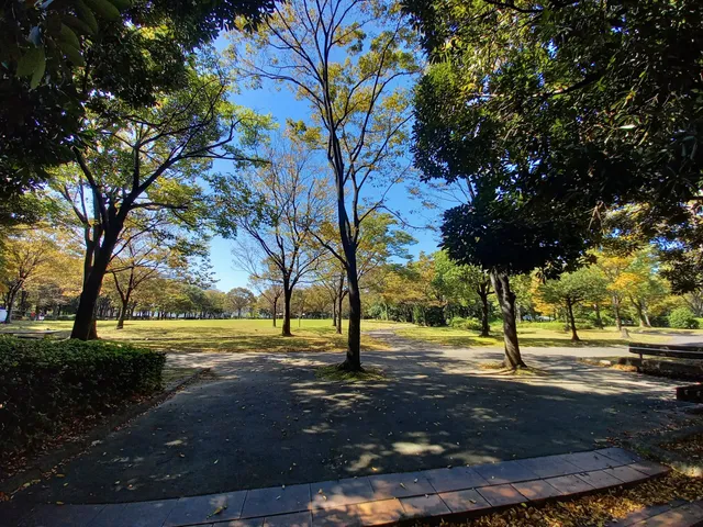 Jingū Higashi Park