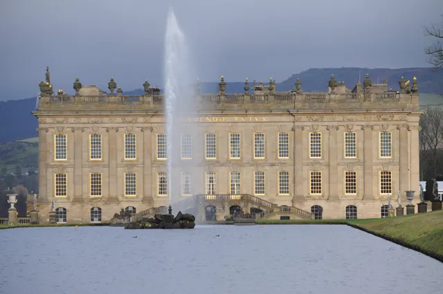 Emperor Fountain and Canal Pond