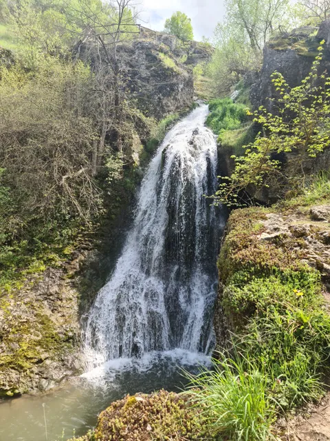 Zarapovo Waterfall - Vishovgrad