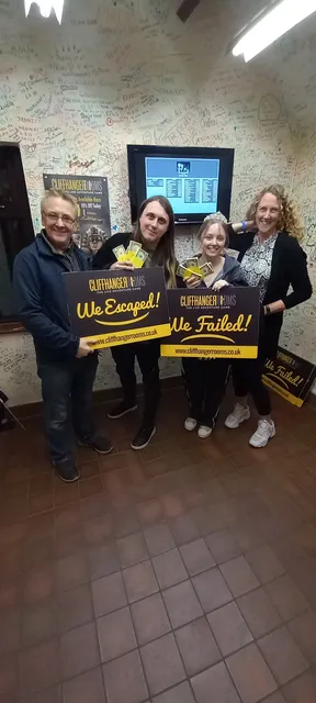 Cliffhanger Escape Rooms