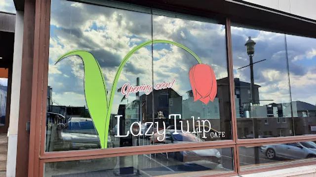 Lazy Tulip Cafe