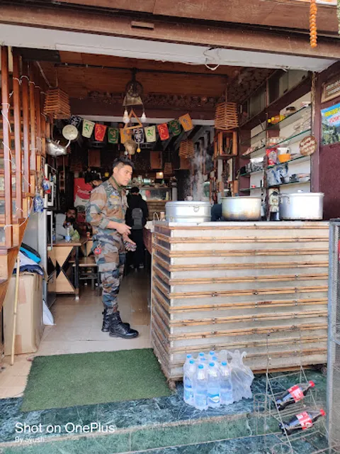 Chandna's The Food Court