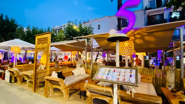 Number5 IBIZA