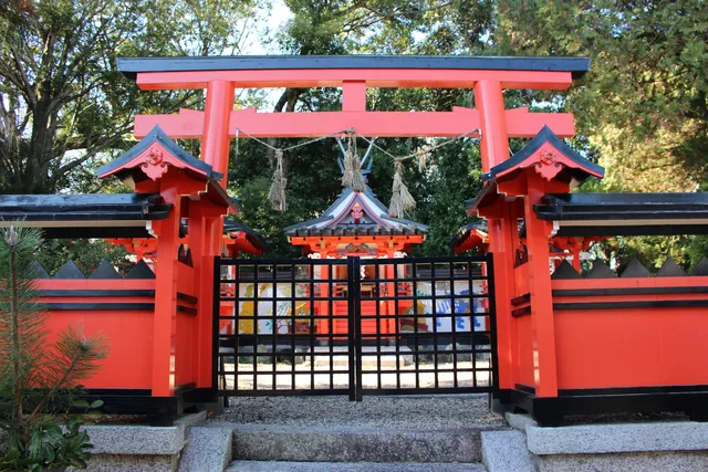 Naratsuhiko Jinja