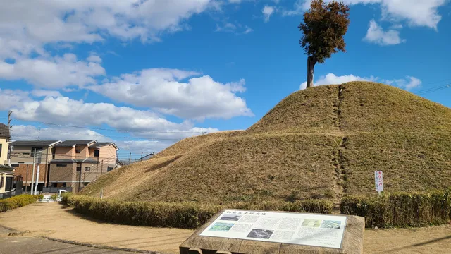 Mozume Kurumazuka Ancient Tomb