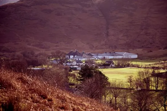 Lochranza Distillery