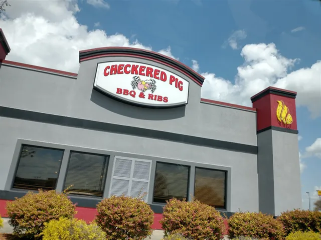 Checkered Pig BBQ and Ribs