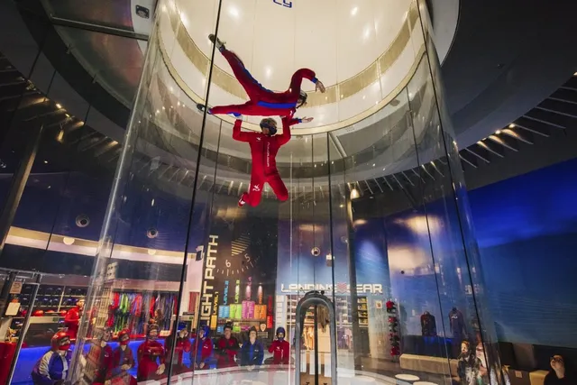iFLY Indoor Skydiving - Sacramento