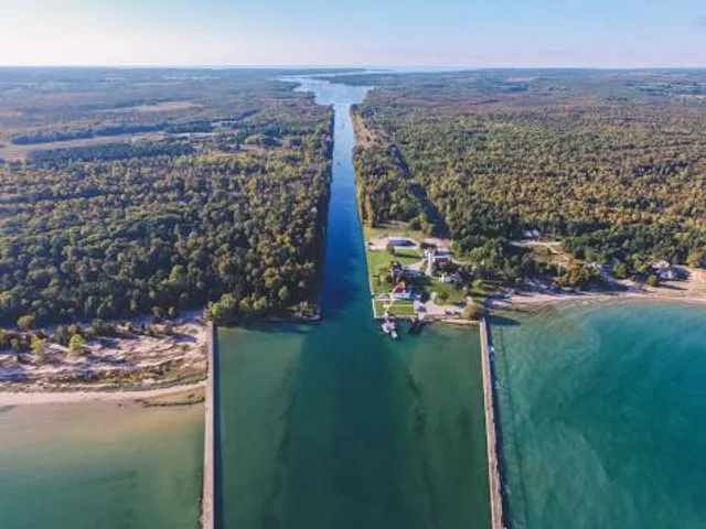 Sturgeon Bay Ship Canal