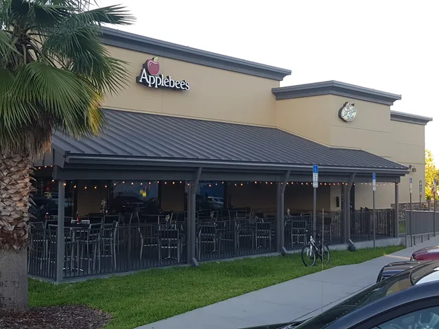 Applebee's Grill + Bar