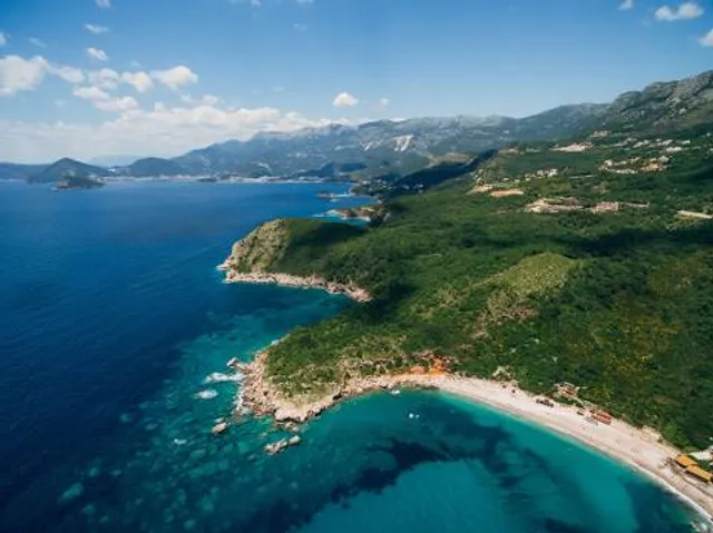 Drobni Pijesak beach