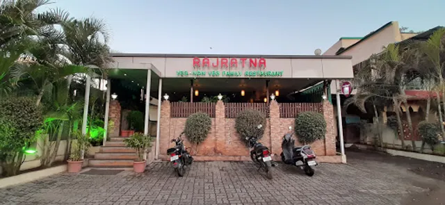 Hotel Rajratna Veg Non-Veg Family Restaurant