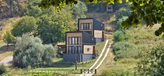 Neo resort & Hill, jezero Bruje