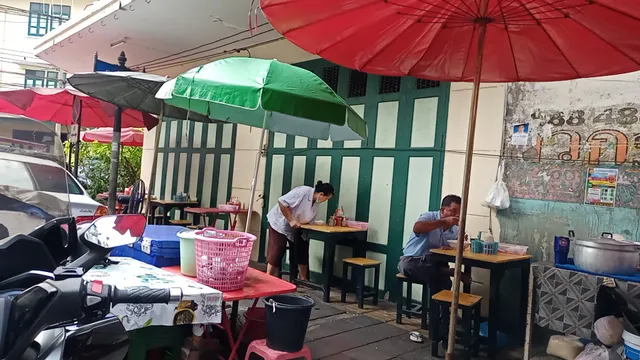 Jae Mali Pork Blood Soup