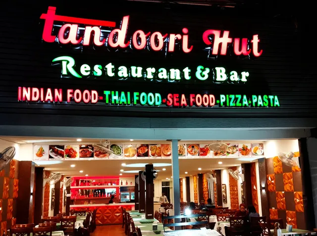 Tandoori hut Restaurant & bar