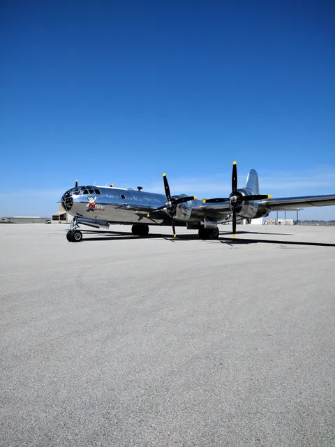 Commemorative Air Force Heart of America Wing