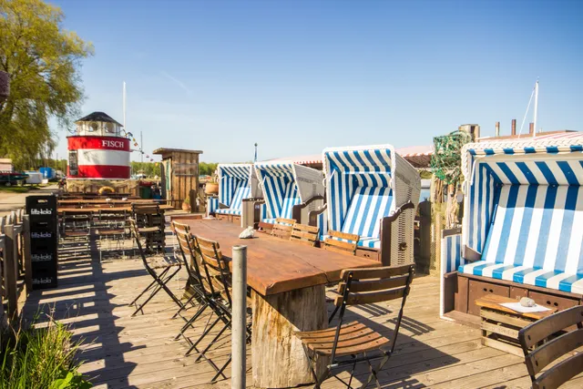 Hafenbar Zum dünnen Hering in der Hafengalerie