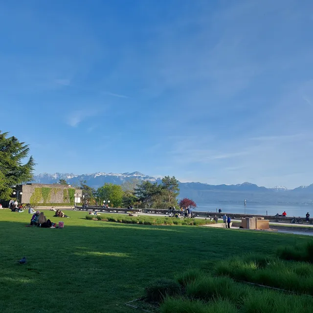 Explanada de Montbenon