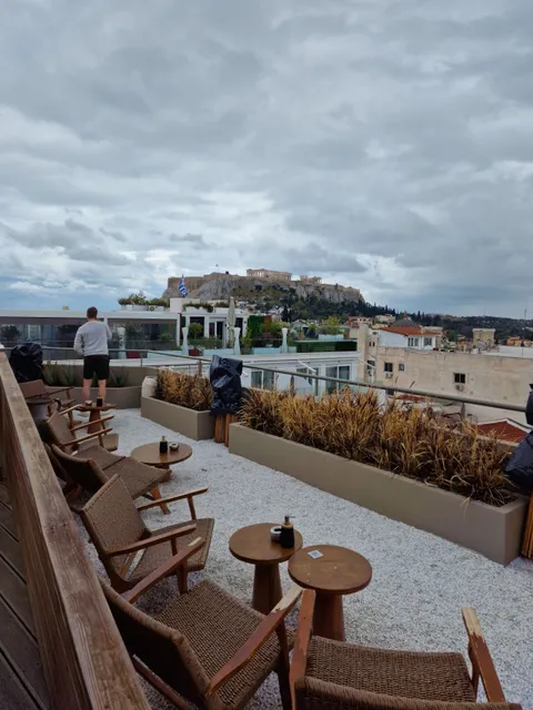 Ermou 18 Beyond the Horizon