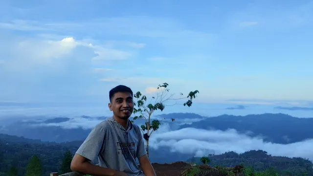 Puncak Lestari