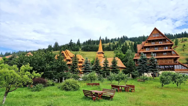 Complex & Spa Dorna Arini