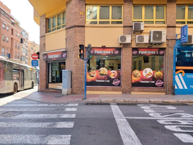 Pandebonos & Café - "Somos tu Panaderia colombiana en Alicante desde 2001"