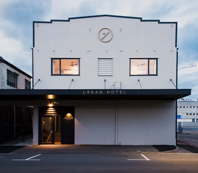 14th Lane Urban Hotel