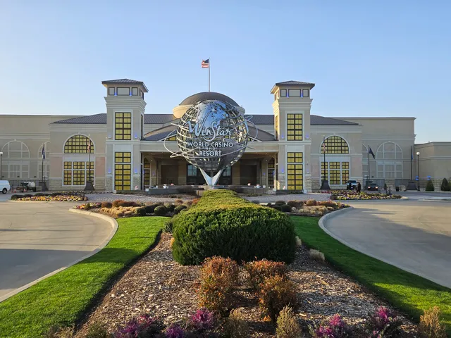 Global Event Center at WinStar World Casino and Resort
