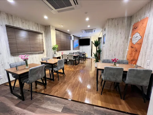 S'EED Cafe & Restaurant