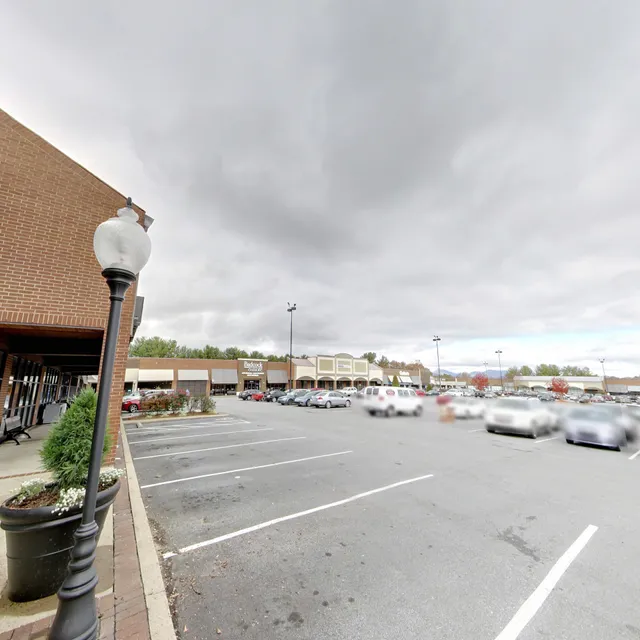 Best Bride Prom & Tux