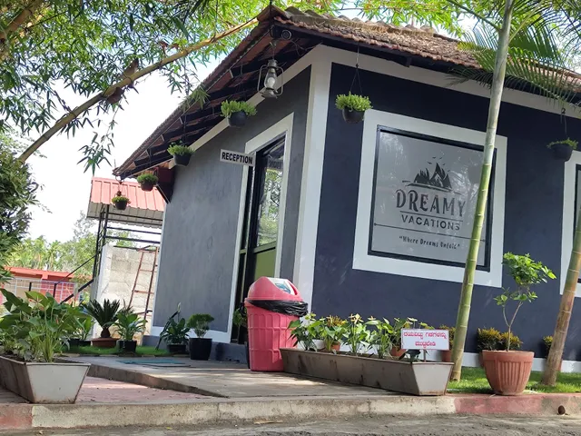 Coorg Nest Cottages (Approved by Karnataka Tourism Department)