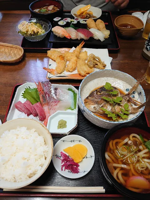 一休寿し 大山田店