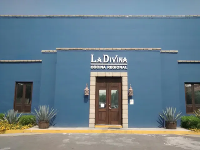La Divina Linda Vista