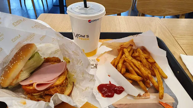 맘스터치 횡성둔내점