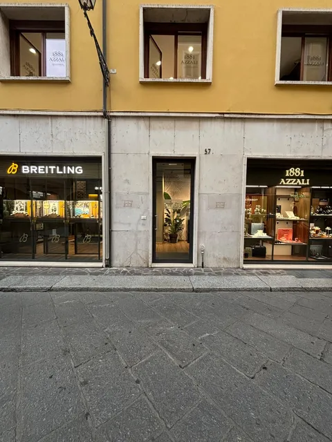 Azzali 1881 Jewelery Clocks