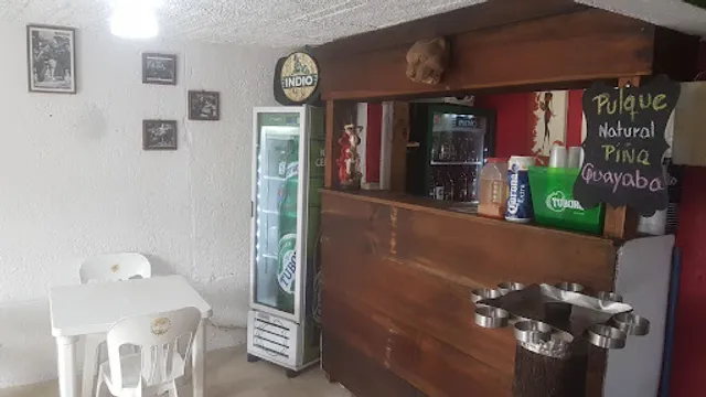 BRUNO'S Food & Drink